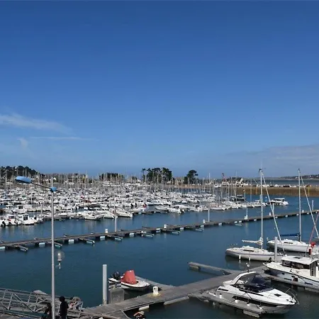 Appartement 3* Renove Avec Terrasse Et Parking, Au Centre De Perros-guirec, 5 Personnes - Fr-1-368-166 Perros-Guirec